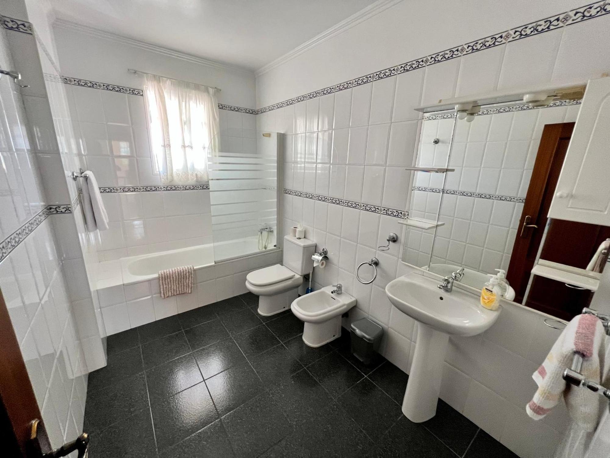 Classic Tranquil Madeiran 4-Bedroom Villa Funchal エクステリア 写真