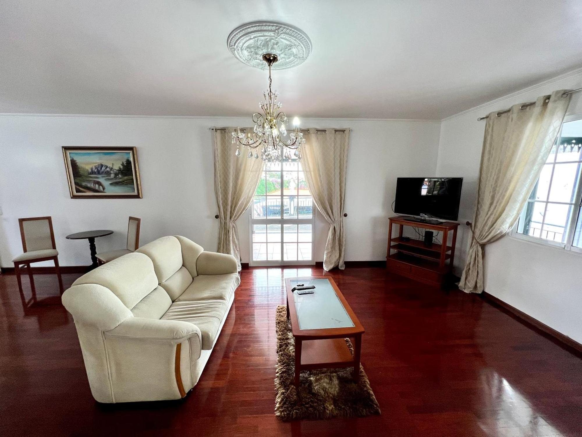 Classic Tranquil Madeiran 4-Bedroom Villa Funchal エクステリア 写真
