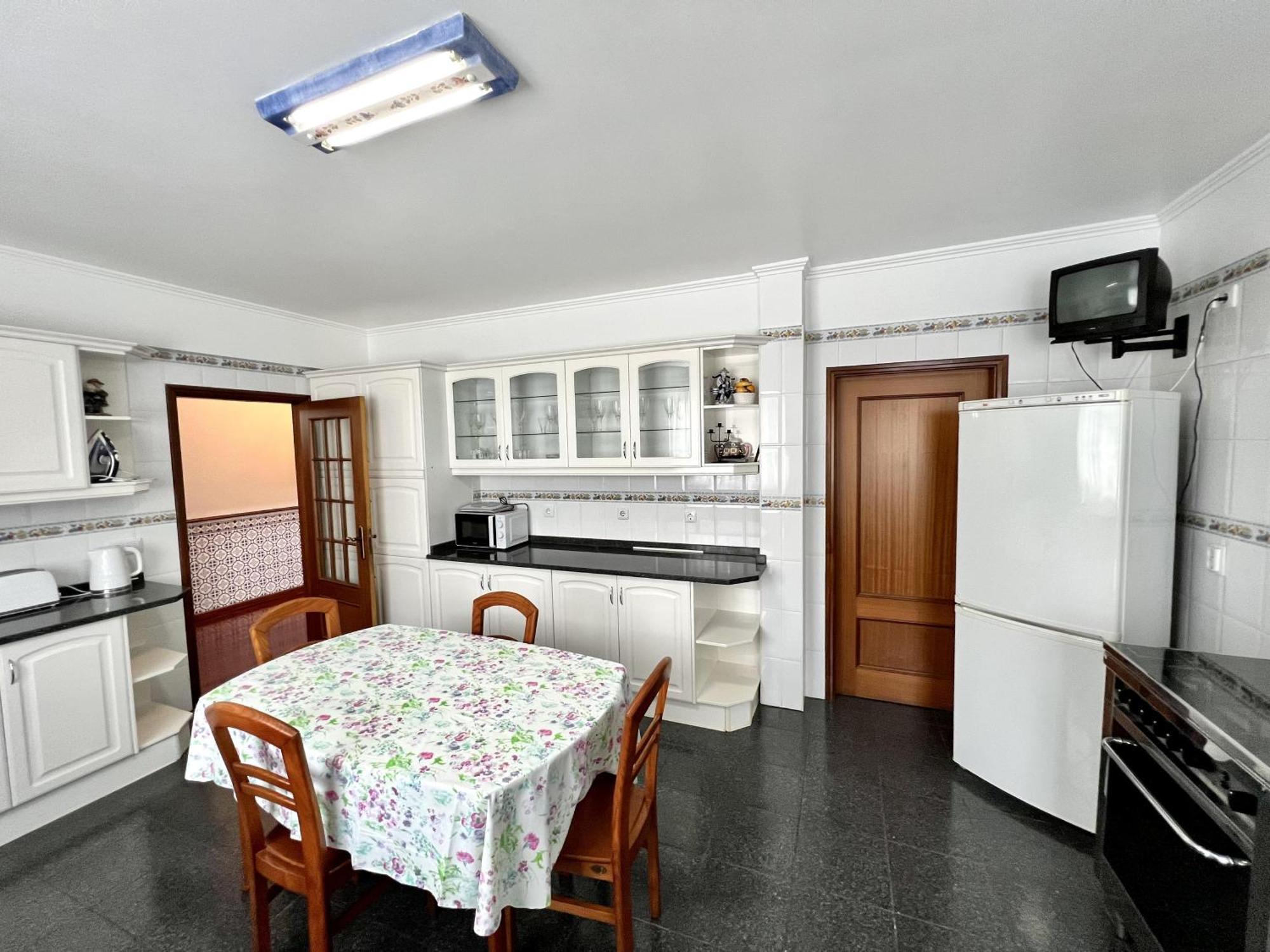 Classic Tranquil Madeiran 4-Bedroom Villa Funchal エクステリア 写真